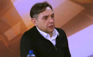 セルビアの元副首相アレクサンダー・ブーリン氏